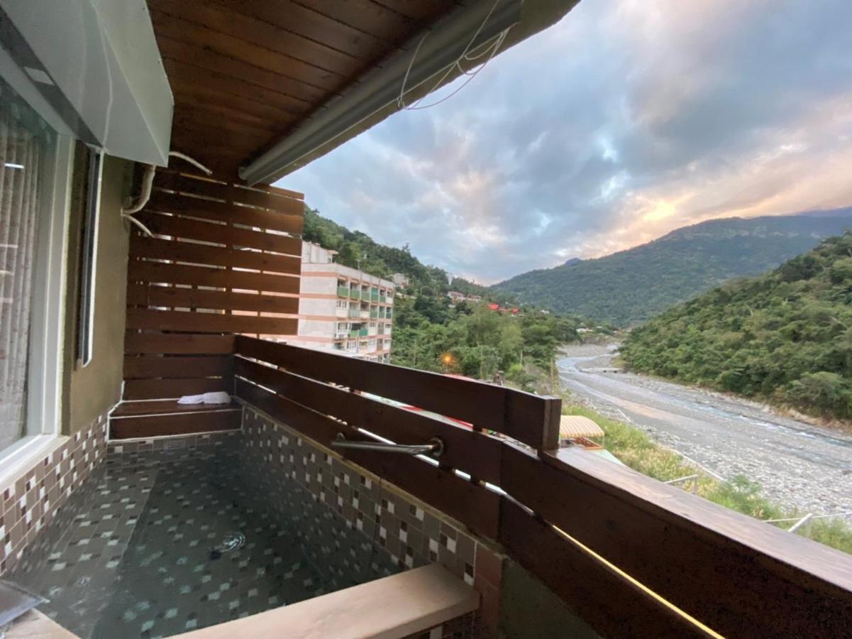 Cheng-Ping Hot Spring Inn Wenquan Exterior photo